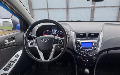 Hyundai Solaris II рестайлинг, 2013 год, 820 000 рублей, 17 фотография