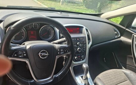 Opel Astra J, 2013 год, 650 000 рублей, 3 фотография