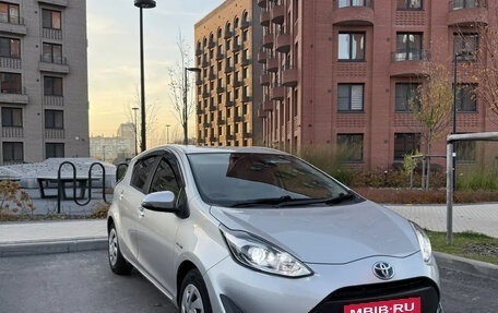 Toyota Aqua I, 2019 год, 1 155 000 рублей, 1 фотография