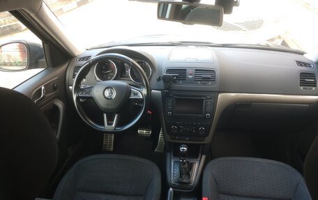 Skoda Yeti I рестайлинг, 2014 год, 1 400 000 рублей, 10 фотография