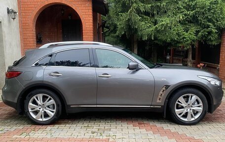 Infiniti FX II, 2013 год, 1 500 000 рублей, 2 фотография