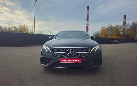 Mercedes-Benz E-Класс, 2019 год, 2 900 000 рублей, 1 фотография