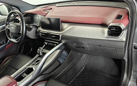 Geely Coolray I, 2022 год, 1 599 000 рублей, 9 фотография