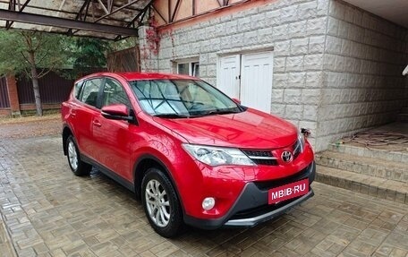 Toyota RAV4, 2013 год, 1 920 000 рублей, 11 фотография