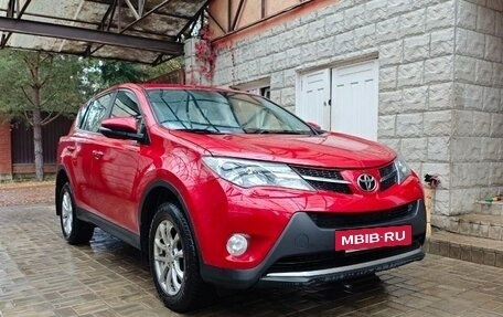 Toyota RAV4, 2013 год, 1 920 000 рублей, 3 фотография