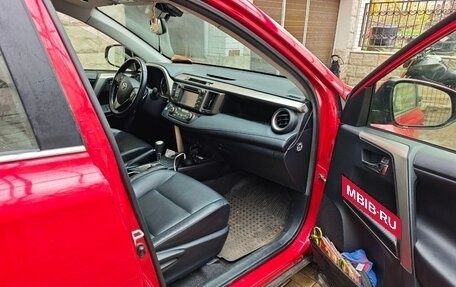 Toyota RAV4, 2013 год, 1 920 000 рублей, 14 фотография