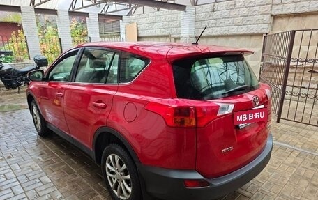 Toyota RAV4, 2013 год, 1 920 000 рублей, 16 фотография
