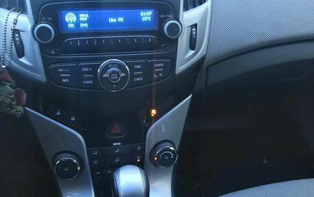 Chevrolet Cruze II, 2013 год, 985 000 рублей, 7 фотография