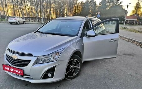 Chevrolet Cruze II, 2013 год, 985 000 рублей, 11 фотография