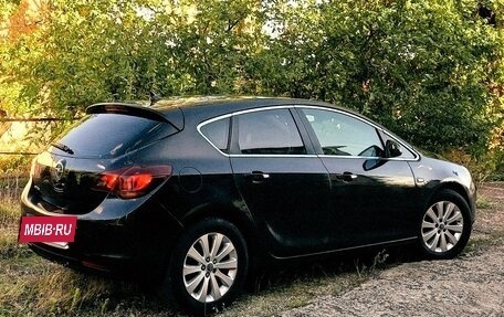Opel Astra J, 2010 год, 660 000 рублей, 8 фотография