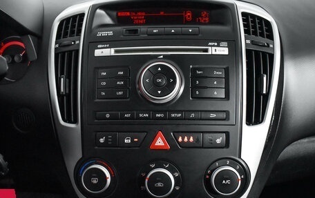 KIA cee'd I рестайлинг, 2011 год, 590 000 рублей, 18 фотография