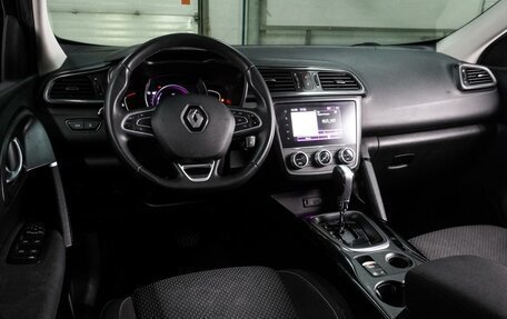 Renault Kadjar I рестайлинг, 2020 год, 1 799 000 рублей, 6 фотография