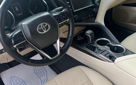 Toyota Camry, 2018 год, 2 500 000 рублей, 3 фотография