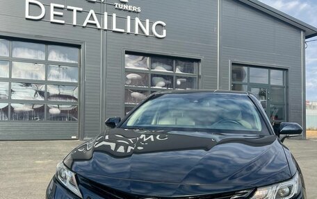Toyota Camry, 2018 год, 2 500 000 рублей, 6 фотография