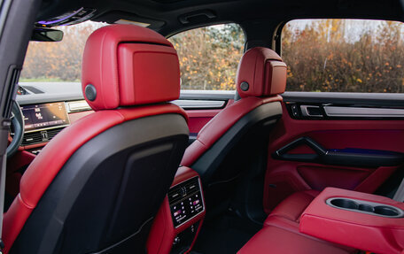 Porsche Cayenne III, 2022 год, 9 500 000 рублей, 20 фотография