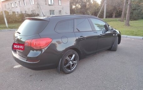 Opel Astra J, 2012 год, 630 000 рублей, 3 фотография