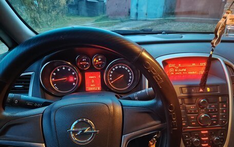 Opel Astra J, 2012 год, 630 000 рублей, 13 фотография