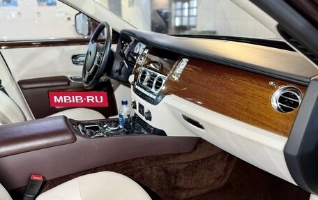 Rolls-Royce Ghost I, 2010 год, 10 300 000 рублей, 12 фотография