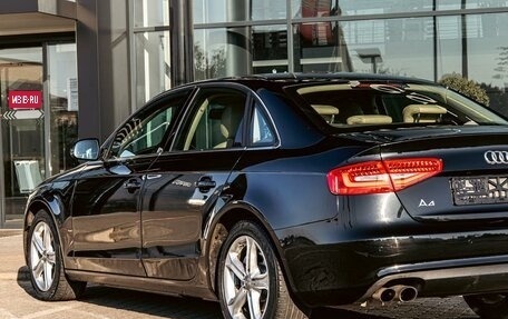 Audi A4, 2015 год, 1 195 000 рублей, 9 фотография