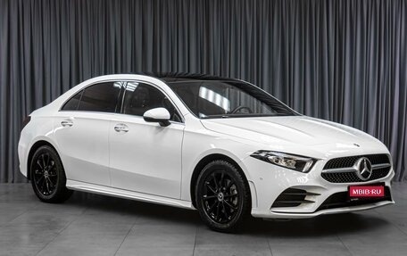 Mercedes-Benz A-Класс, 2021 год, 3 199 000 рублей, 1 фотография