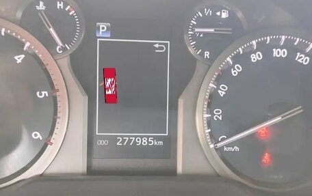 Toyota Land Cruiser Prado 150 рестайлинг, 2019 год, 4 200 000 рублей, 10 фотография