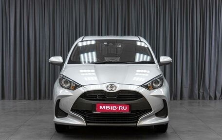 Toyota Yaris, 2021 год, 1 449 000 рублей, 3 фотография