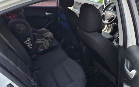KIA Cerato III, 2013 год, 890 000 рублей, 6 фотография