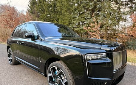 Rolls-Royce Cullinan, 2026 год, 74 800 000 рублей, 1 фотография