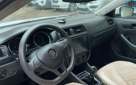 Volkswagen Jetta VII, 2015 год, 700 000 рублей, 3 фотография