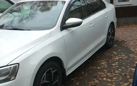 Volkswagen Jetta VII, 2015 год, 700 000 рублей, 4 фотография