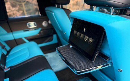 Rolls-Royce Cullinan, 2026 год, 74 800 000 рублей, 16 фотография