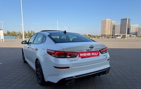 KIA Optima IV рестайлинг, 2018 год, 1 850 000 рублей, 7 фотография