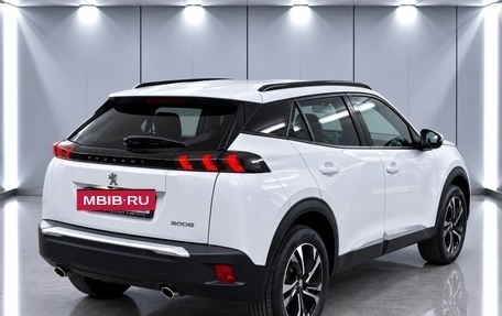 Peugeot 2008 II, 2023 год, 2 399 000 рублей, 4 фотография