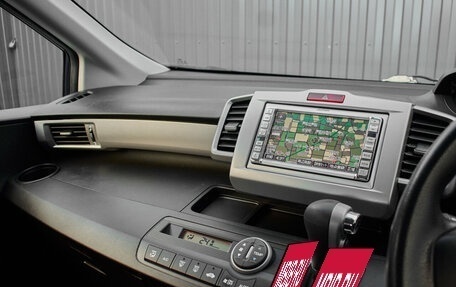 Honda Freed I, 2012 год, 1 180 000 рублей, 15 фотография