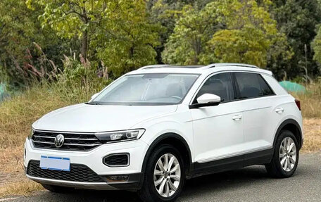 Volkswagen T-Roc I, 2022 год, 1 570 000 рублей, 4 фотография