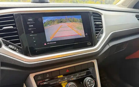 Volkswagen T-Roc I, 2022 год, 1 570 000 рублей, 6 фотография