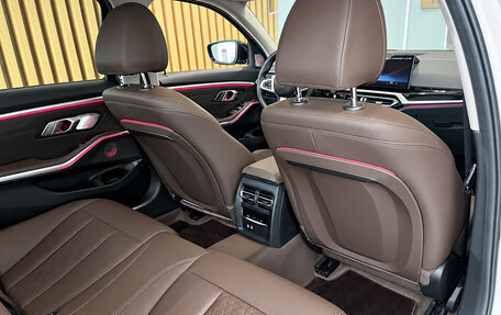 BMW 3 серия, 2023 год, 2 843 299 рублей, 14 фотография
