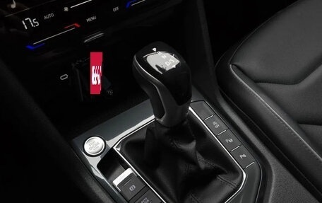 Volkswagen Tiguan II, 2021 год, 2 800 017 рублей, 10 фотография