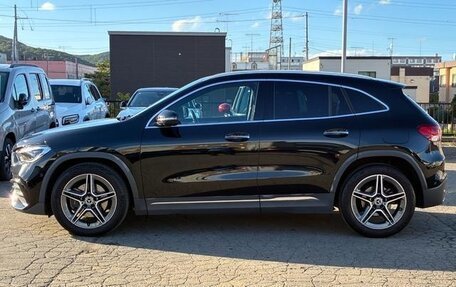Mercedes-Benz GLA, 2022 год, 2 530 000 рублей, 8 фотография
