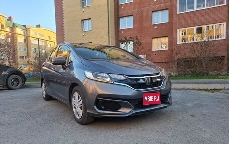 Honda Fit III, 2018 год, 1 065 000 рублей, 1 фотография