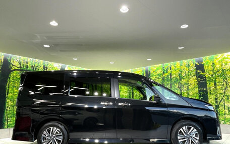Nissan Serena, 2023 год, 2 276 000 рублей, 7 фотография