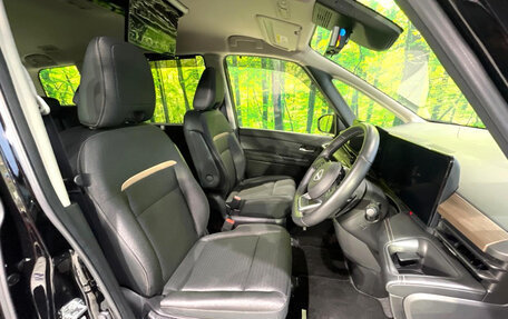 Nissan Serena, 2023 год, 2 276 000 рублей, 15 фотография
