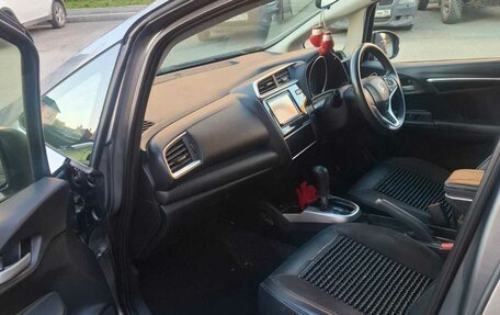 Honda Fit III, 2018 год, 1 065 000 рублей, 7 фотография