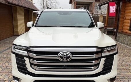 Toyota Land Cruiser, 2022 год, 11 250 000 рублей, 2 фотография