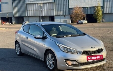 KIA cee'd III, 2015 год, 1 050 000 рублей, 2 фотография