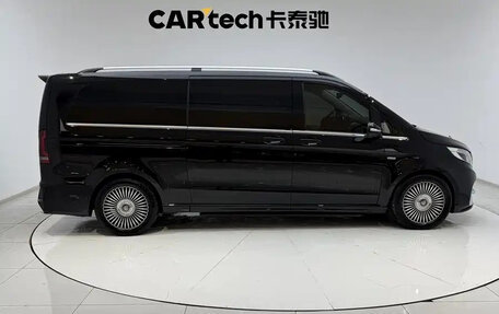 Mercedes-Benz V-Класс, 2022 год, 5 500 700 рублей, 6 фотография