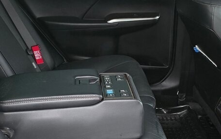 Toyota Camry, 2016 год, 2 390 000 рублей, 6 фотография