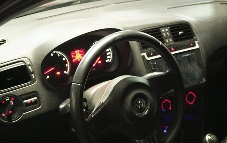 Volkswagen Polo VI (EU Market), 2013 год, 720 000 рублей, 11 фотография