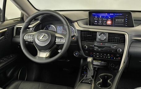 Lexus RX IV рестайлинг, 2018 год, 3 300 000 рублей, 11 фотография