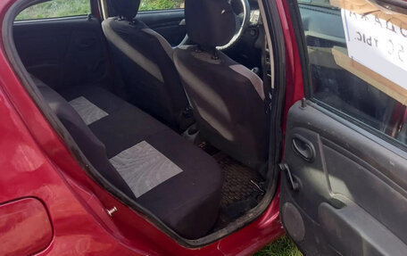 Renault Sandero I, 2011 год, 550 000 рублей, 2 фотография